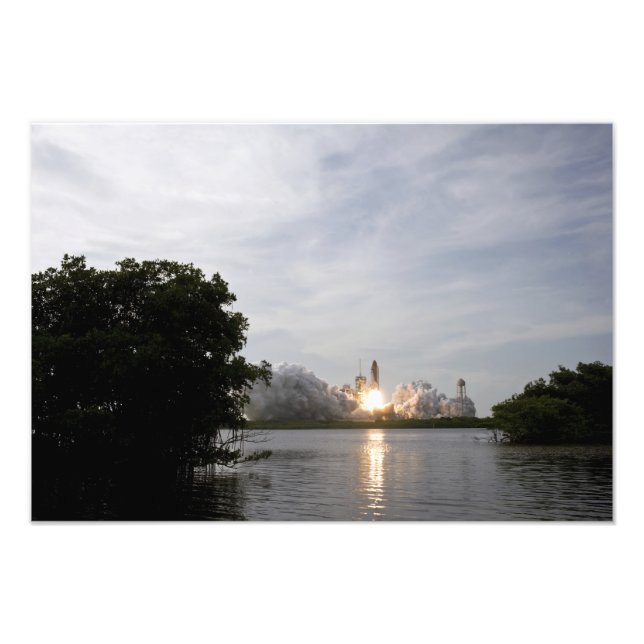 Space Shuttle Endeavour lifts off Photo Print (Front)