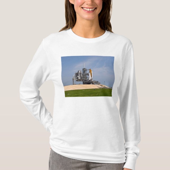 Space Shuttle Endeavour on the launch pad 4 T-Shirt (Front)