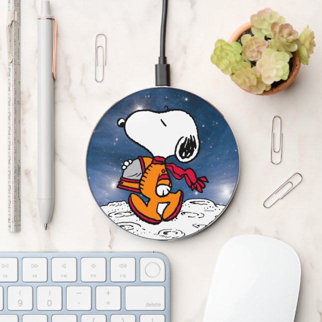 SPACE | Snoopy Wireless Charger (Desk)