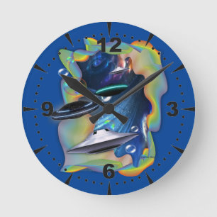 Space visitors round clock