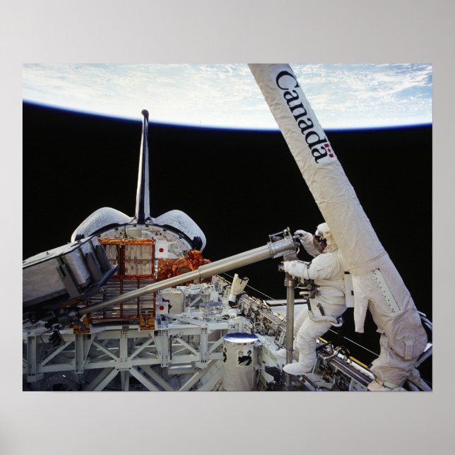 Spacwalk aboard Space Shuttle Columbia (STS-87) Poster (Front)