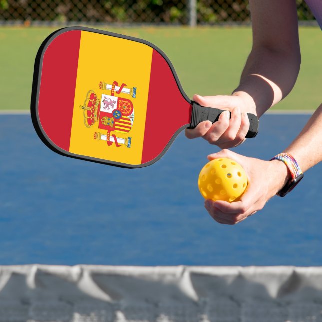 Spain flag pickleball paddle (Insitu)