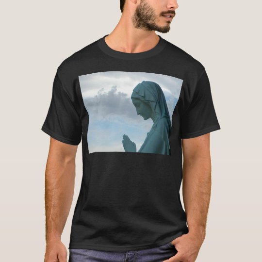 Spanish First Communion Invitation. Lady Praying T-Shirt