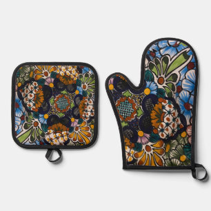 Spanish Floral Print Oven Mitt & Pot Holder Set