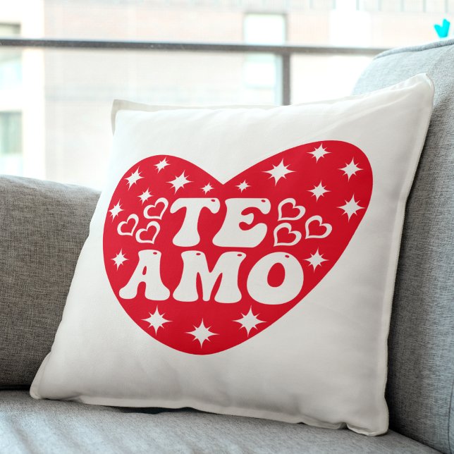 Spanish I Love You Te Amo Red Valentine's Day Throw Pillow (Creator Uploaded)