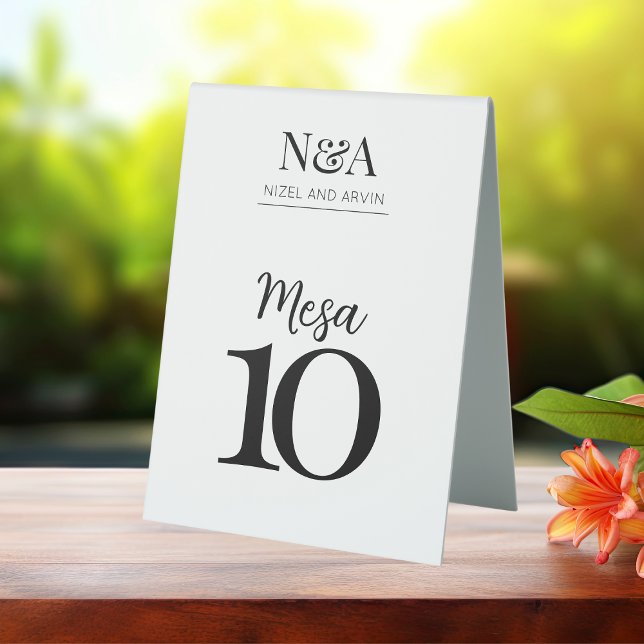 Spanish Mesa Clean Minimal Elegant Simple Table Tent (Creator Uploaded)