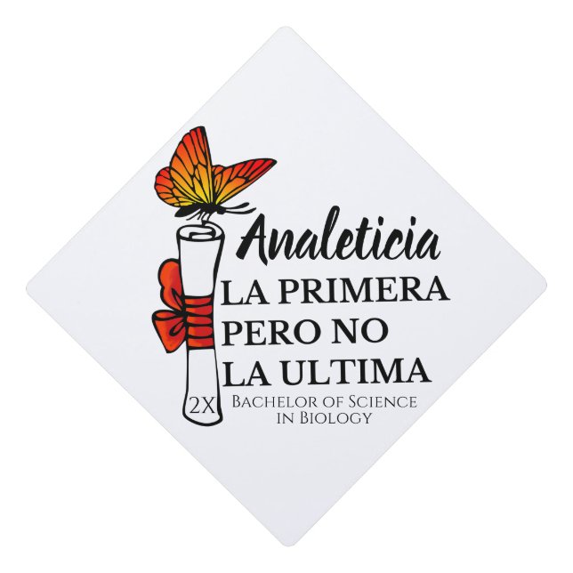 Spanish Quote With Butterfly Carrying A Diploma Graduation Cap Topper (Front)