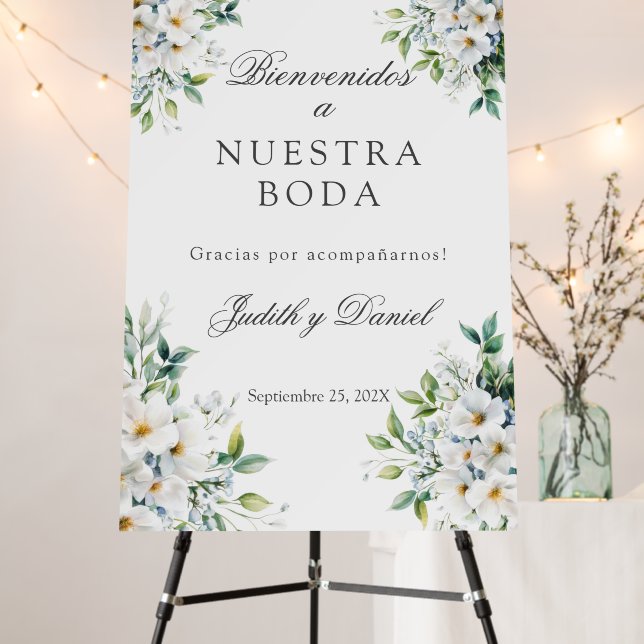 Spanish White Floral Wedding Welcome sign (In Situ (Stand))