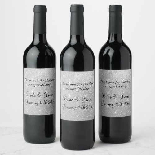 Sparkly wine bottle labels for awesome wedding