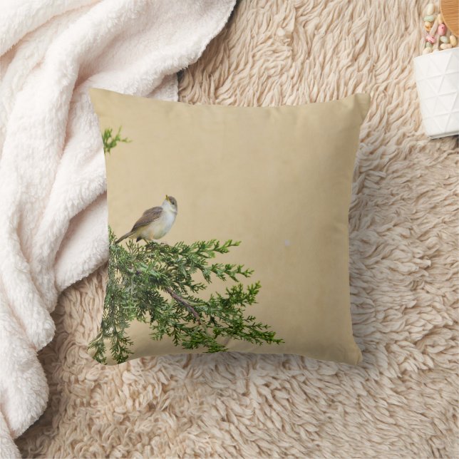 Sparrow  throw pillow (Blanket)