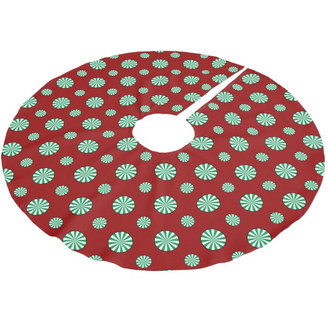 Spearmint Polka Dots Tree Skirt (Angled)
