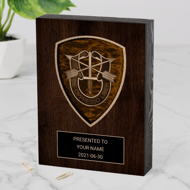 Special Forces Wood Box Sign (In Situ Vertical)