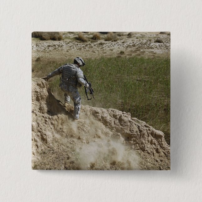 Specialist climbs down button (Front)