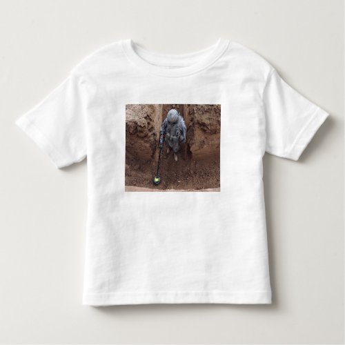 Specialist searches for a weapons cache toddler t_shirt
