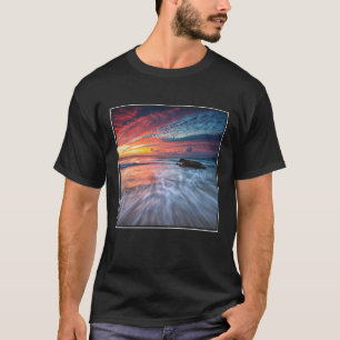 Spectacular Sunset Stone Beach, El T-Shirt