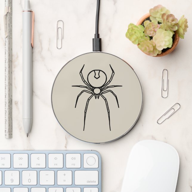 Spider - Bone White and Bat Black Wireless Charger (Desk)