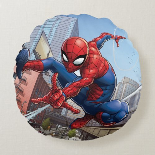 Spider_Man Web Slinging By Train Round Pillow