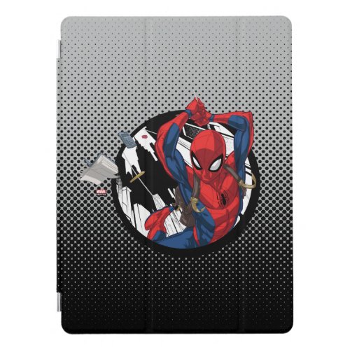 Spider_Man  Web_Swinging With Backpack iPad Pro Cover