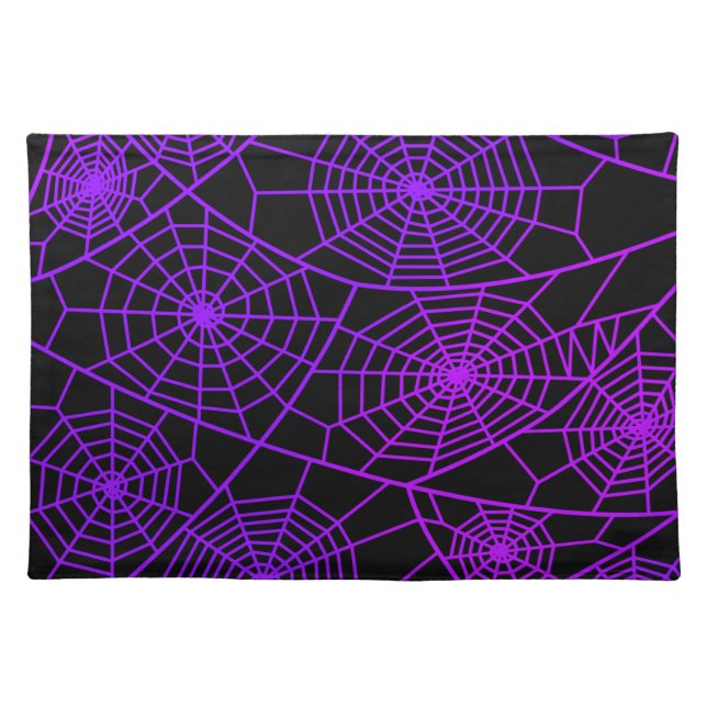 Spider webs placemat (Front)