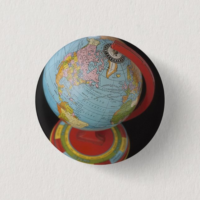 Spinning Globe Pinback Button (Front)