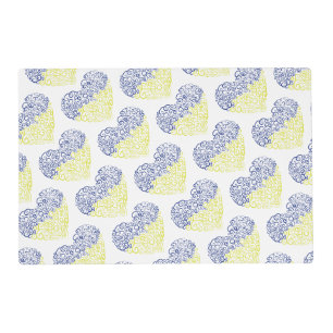 Spiral swirls mehandi heart Ukrainian flag colors Placemat