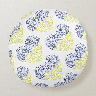 Spiral swirls mehandi heart Ukrainian flag colors Round Pillow