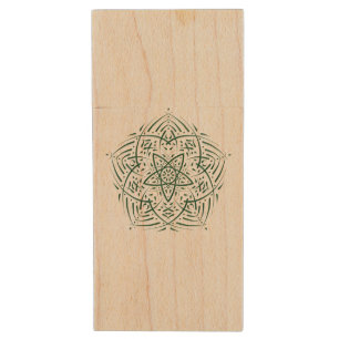 Spirit Mandala Dunkelgrün Wood Flash Drive