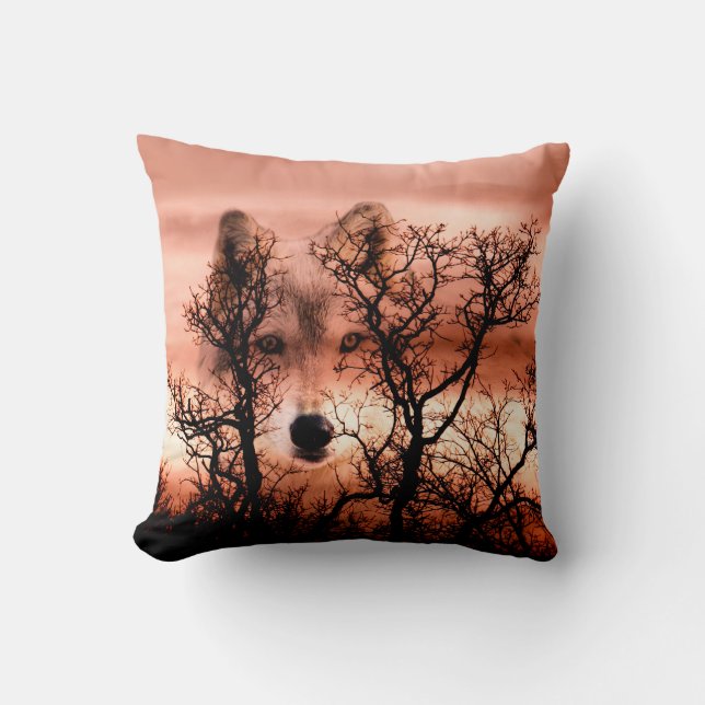 Spirit wolf face throw pillow (Front)