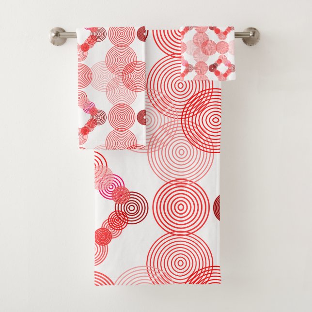 Spirited Circles  Bath Towel Set (Insitu)