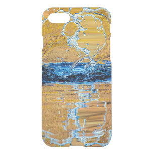 Splash on a fall evening iPhone SE/8/7 case