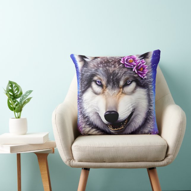 Splendor of the Wolf Throw Pillow (Chair)