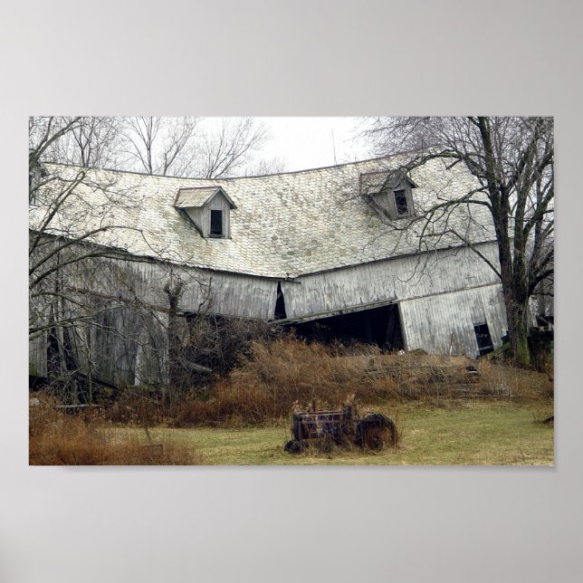Split Barn  Poster (Front)