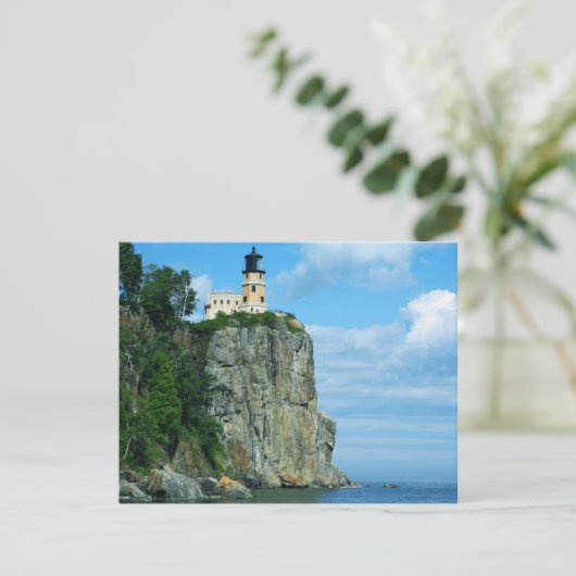 Split Rock Lighthouse (Standing Front)