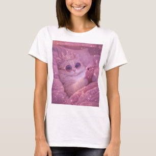 Spoiled Princess Cat Texting in Bed T-Shirt