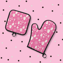 Spooky Cute Pink and White Halloween Oven Mitt & Pot Holder Set