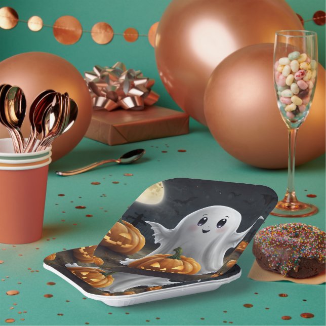 Spooky Delight: Ghostly Halloween Fun Paper Plates (Multi)