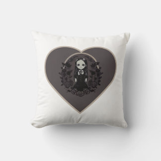 "Spooky family" collection Throw Pillow