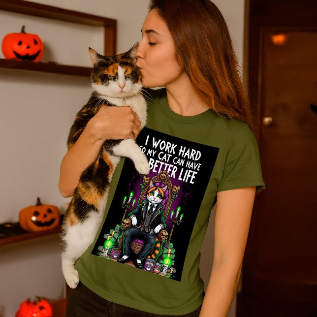 Spooky Funny Cat Quote | Cat Is the Boss T-Shirt (Creator Uploaded)