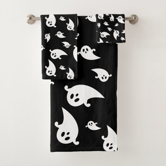 Spooky Ghost Pattern On Black Cute Halloween Bath Towel Set (Insitu)