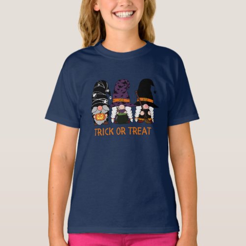 Spooky gnomes trick or treat Halloween T_Shirt