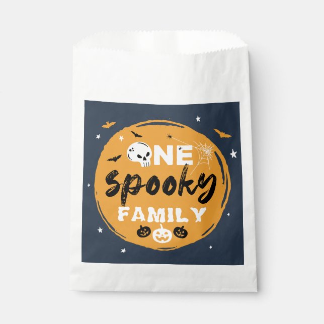 Spooky Halloween Family Matching Trick or Treat Favor Bag (Front)