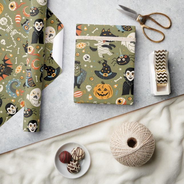 Spooky Halloween Green Wrapping Paper (Crafts)