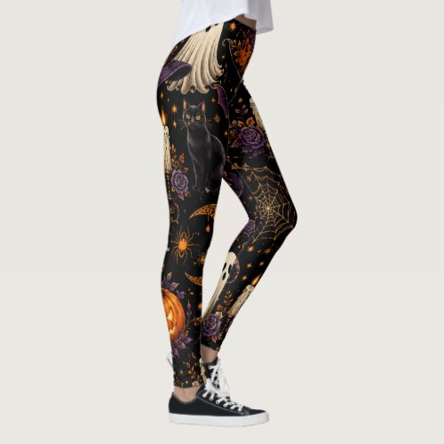 Spooky Halloween Night Pumpkin & Ghost Pattern Art Leggings