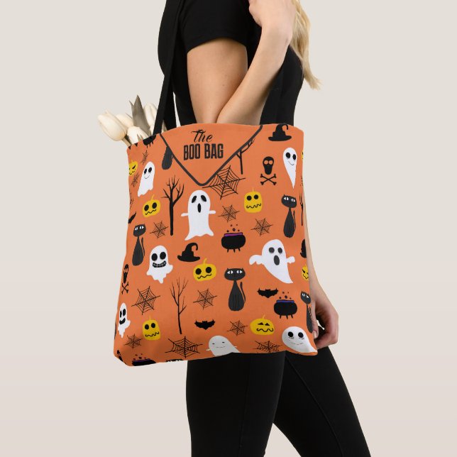 Spooky Halloween symbols seamless pattern Tote Bag (Close Up)
