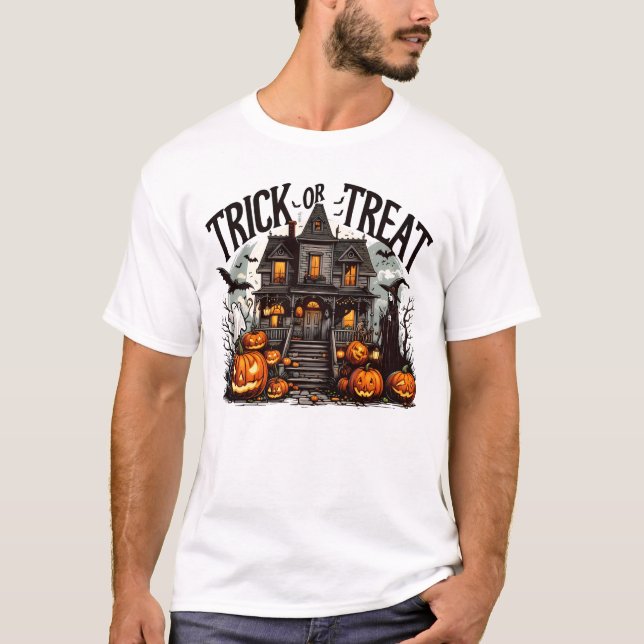 Spooky Halloween trick-or-treat night T-Shirt (Front)