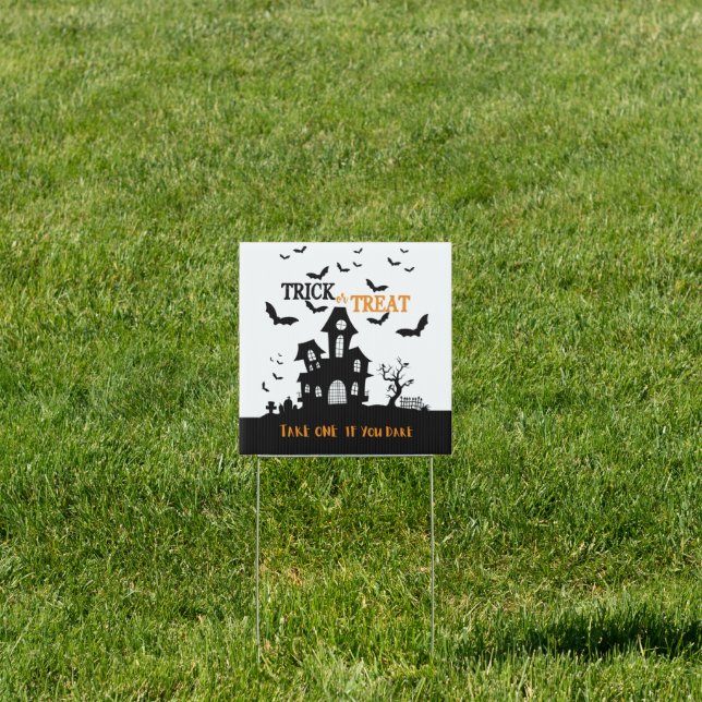 Spooky haunted house take one if you dare candy sign (Insitu)