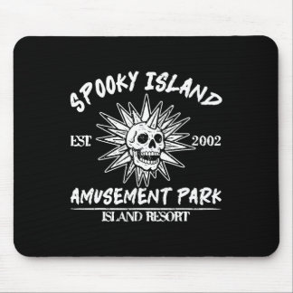 Spooky Island Retro Halloween Skull 90s Halloween  Mouse Pad