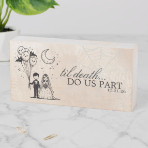Spooky Little Couple Wooden Box Sign