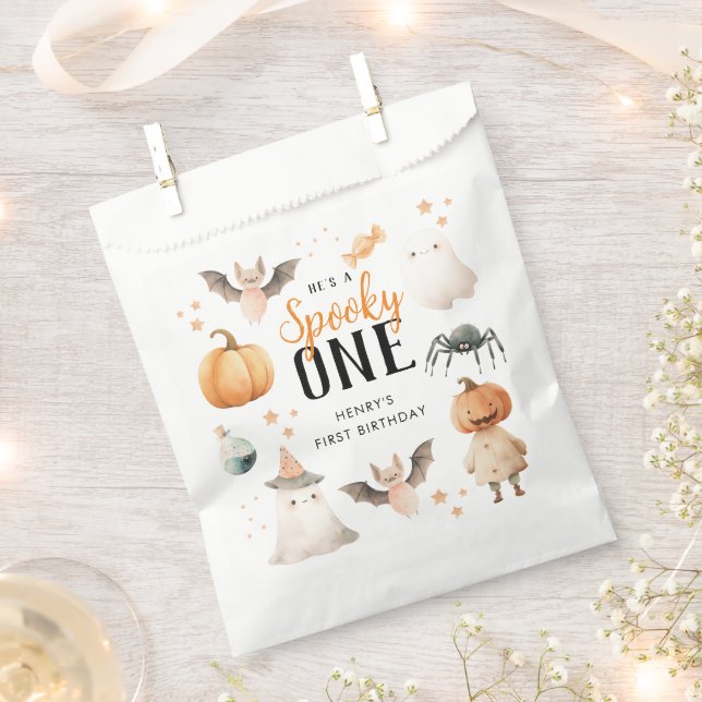 Spooky One Halloween Favor Bags (Clipped)