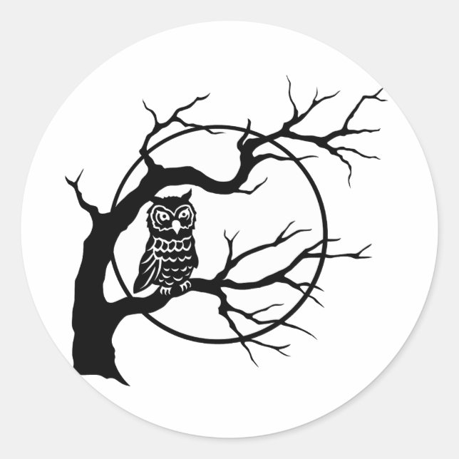 Spooky Owl in Tree Classic Round Sticker (Front)